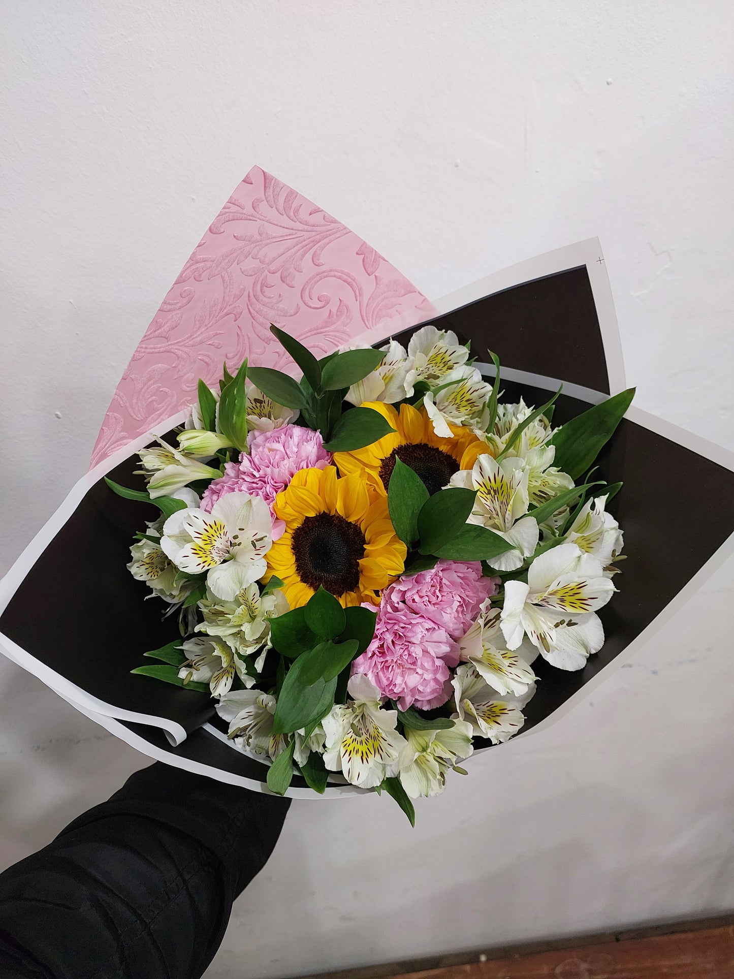 Bouquet Mix de Girasoles, Claveles y Alstroemerias