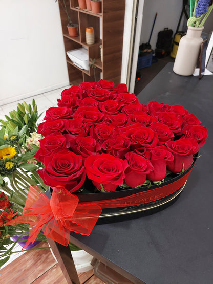 Corazón 30 Rosas Ecuatorianas Rojas - Rosas Importadas