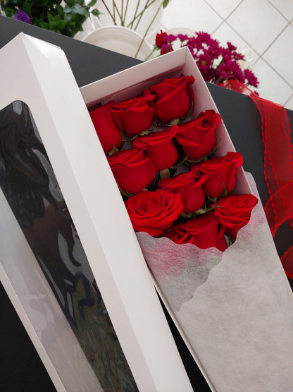 Caja 12 Rosas Ecuatorianas Rojas - Docena de Rosas Importadas