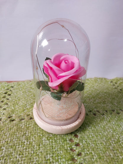Rosa de Jabón en Cúpula de Cristal - Rosa Rosada con Luces