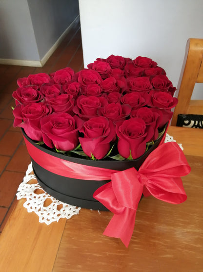 Corazón 30 Rosas Ecuatorianas Rojas - Rosas Importadas