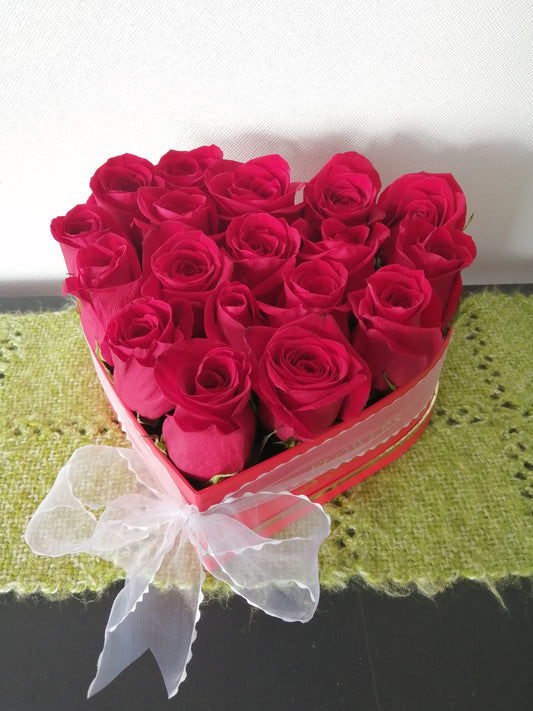 Corazón 20 Rosas Rojas Ecuatorianas - Rosas Importadas