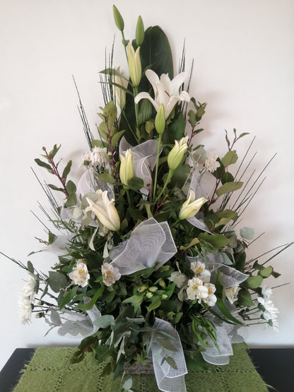 Arreglo Funerario Liliums y Lirios de Campo - Arreglo Fúnebre talla L