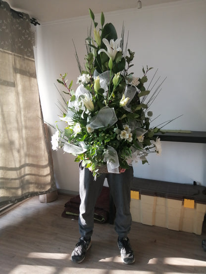 Arreglo Funerario Liliums y Lirios de Campo - Arreglo Fúnebre talla L